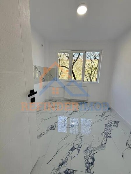 Grand Arena, 3 Camere decomandat, renovat total