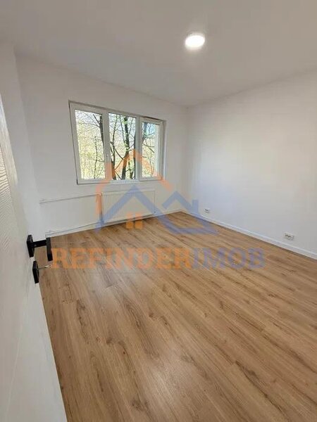 3 Camere Grand Arena, decomandat, renovat total